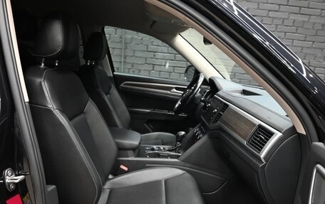 Volkswagen Teramont I, 2018 год, 3 590 000 рублей, 11 фотография