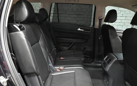 Volkswagen Teramont I, 2018 год, 3 590 000 рублей, 22 фотография