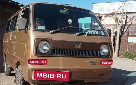 Mitsubishi Minicab, 1990 год, 380 000 рублей, 1 фотография