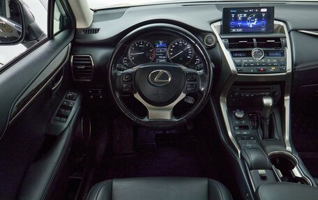 Lexus NX I, 2015 год, 3 095 000 рублей, 15 фотография