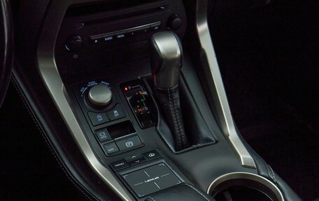 Lexus NX I, 2015 год, 3 095 000 рублей, 17 фотография
