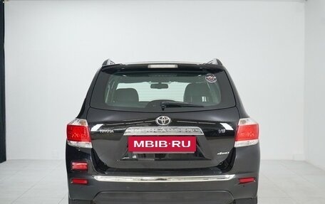 Toyota Highlander III, 2012 год, 2 345 000 рублей, 6 фотография