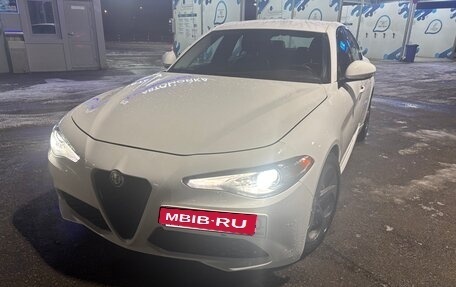 Alfa Romeo Giulia II, 2017 год, 1 600 000 рублей, 2 фотография