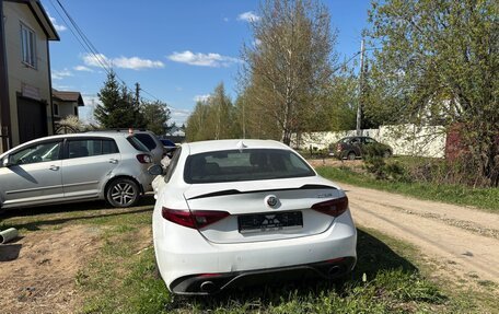 Alfa Romeo Giulia II, 2017 год, 1 600 000 рублей, 8 фотография