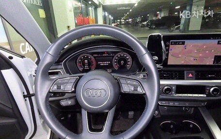 Audi A4, 2021 год, 2 510 000 рублей, 9 фотография