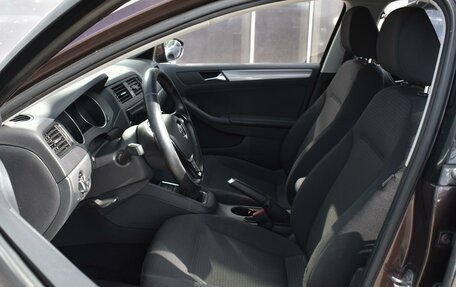 Volkswagen Jetta VI, 2015 год, 1 220 000 рублей, 10 фотография