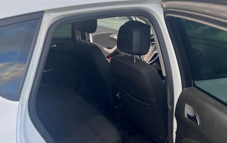 Opel Astra J, 2011 год, 500 000 рублей, 11 фотография