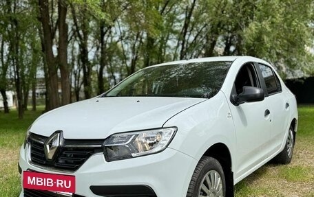 Renault Logan II, 2019 год, 960 000 рублей, 6 фотография