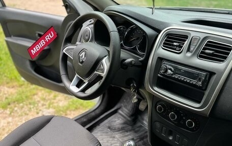 Renault Logan II, 2019 год, 960 000 рублей, 11 фотография