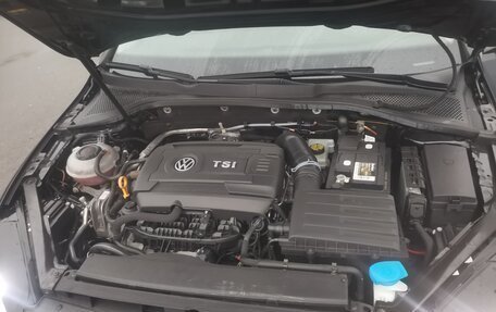 Volkswagen Golf VII, 2018 год, 1 530 000 рублей, 8 фотография