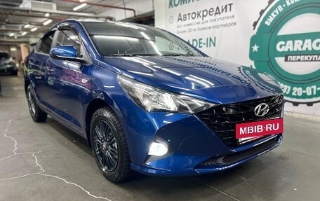 Hyundai Solaris II рестайлинг, 2021 год, 2 000 000 рублей, 14 фотография