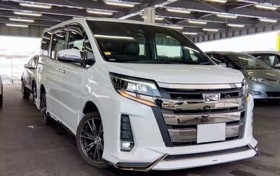 Toyota Noah III, 2021 год, 2 100 000 рублей, 1 фотография