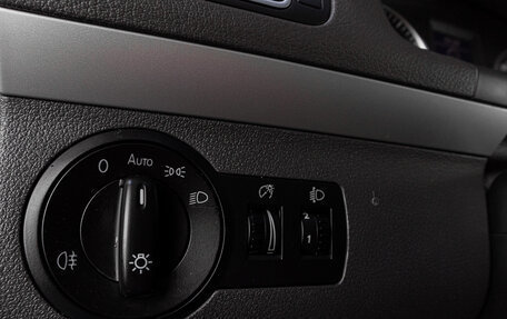 Volkswagen Touran III, 2012 год, 1 099 000 рублей, 8 фотография