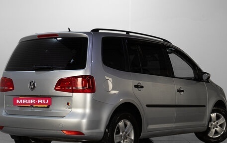 Volkswagen Touran III, 2012 год, 1 099 000 рублей, 5 фотография