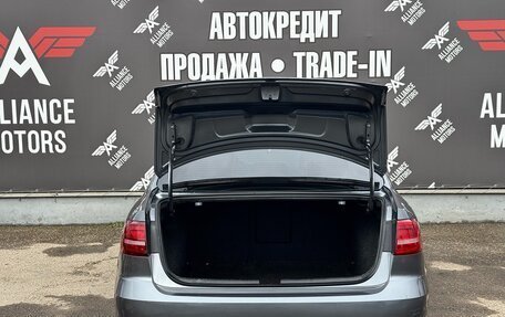 Volkswagen Jetta VI, 2017 год, 1 495 000 рублей, 6 фотография