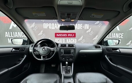 Volkswagen Jetta VI, 2017 год, 1 495 000 рублей, 11 фотография