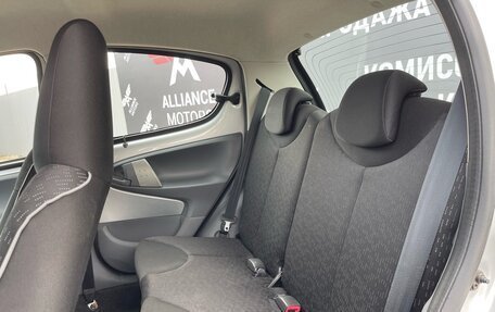 Peugeot 107 I рестайлинг, 2011 год, 575 000 рублей, 8 фотография