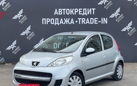 Peugeot 107 I рестайлинг, 2011 год, 575 000 рублей, 3 фотография