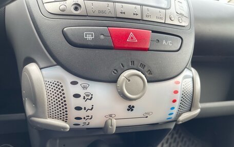 Peugeot 107 I рестайлинг, 2011 год, 575 000 рублей, 17 фотография