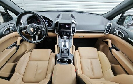 Porsche Cayenne III, 2016 год, 3 897 000 рублей, 12 фотография