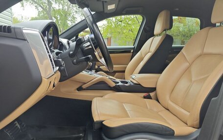 Porsche Cayenne III, 2016 год, 3 897 000 рублей, 17 фотография