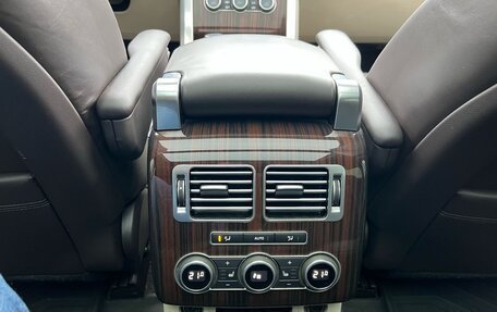 Land Rover Range Rover IV рестайлинг, 2016 год, 4 100 000 рублей, 13 фотография