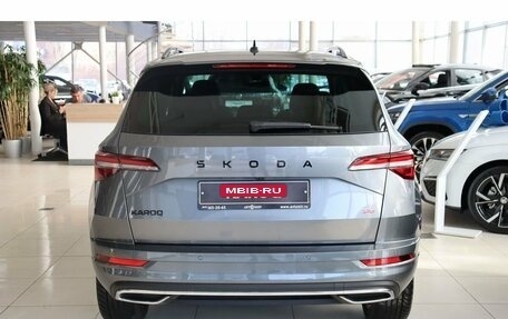 Skoda Karoq I, 2024 год, 4 000 000 рублей, 4 фотография