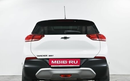Chevrolet Tracker, 2020 год, 2 100 000 рублей, 5 фотография