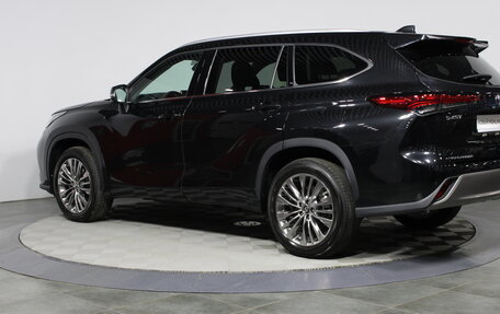 Toyota Highlander, 2024 год, 7 190 000 рублей, 9 фотография