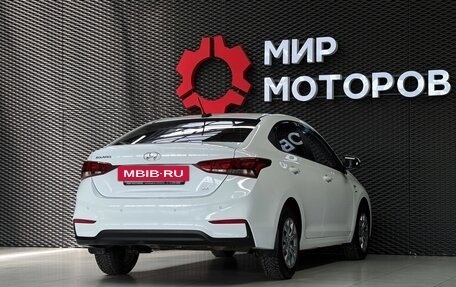 Hyundai Solaris II рестайлинг, 2019 год, 1 385 000 рублей, 4 фотография