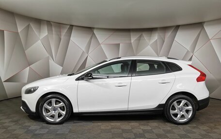 Volvo V40 II рестайлинг, 2015 год, 1 455 000 рублей, 5 фотография