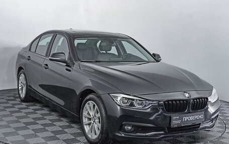 BMW 3 серия, 2018 год, 2 550 000 рублей, 3 фотография