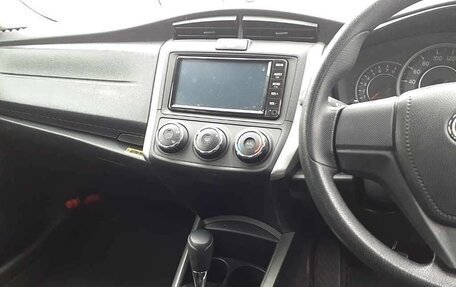 Toyota Corolla, 2020 год, 900 800 рублей, 8 фотография