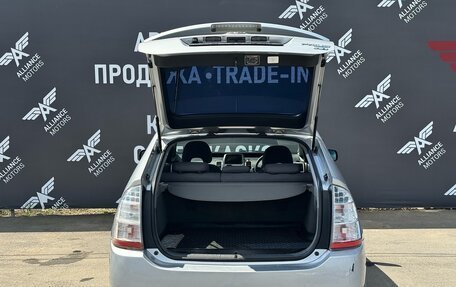 Toyota Prius, 2010 год, 885 000 рублей, 6 фотография