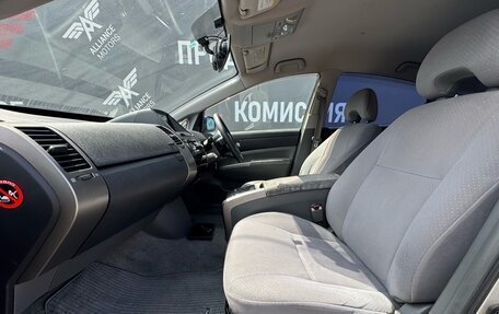 Toyota Prius, 2010 год, 885 000 рублей, 9 фотография