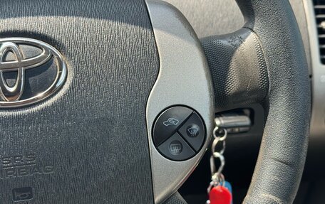 Toyota Prius, 2010 год, 885 000 рублей, 14 фотография