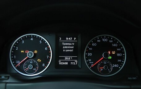 Volkswagen Tiguan I, 2011 год, 1 390 000 рублей, 15 фотография