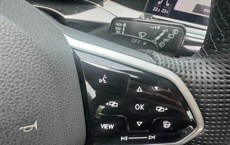 Volkswagen Golf VIII, 2021 год, 1 550 334 рублей, 11 фотография