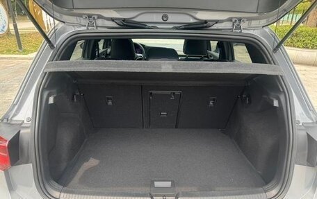 Volkswagen Golf VIII, 2021 год, 1 550 334 рублей, 18 фотография