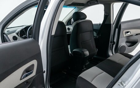 Chevrolet Cruze II, 2011 год, 860 000 рублей, 13 фотография