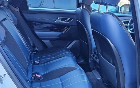 Land Rover Range Rover Velar I, 2017 год, 4 000 000 рублей, 33 фотография