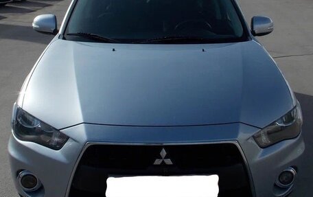 Mitsubishi Outlander III рестайлинг 3, 2012 год, 1 390 000 рублей, 1 фотография