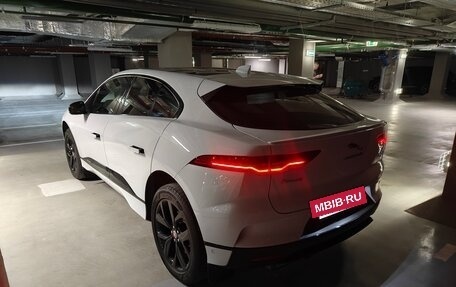 Jaguar I-Pace I, 2019 год, 3 990 000 рублей, 8 фотография