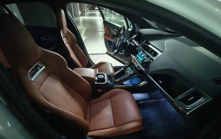 Jaguar I-Pace I, 2019 год, 3 990 000 рублей, 23 фотография
