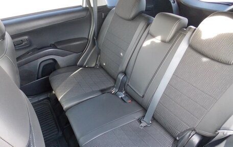 Mitsubishi Outlander III рестайлинг 3, 2012 год, 1 390 000 рублей, 6 фотография