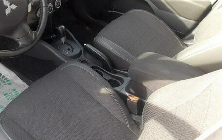 Mitsubishi Outlander III рестайлинг 3, 2012 год, 1 390 000 рублей, 5 фотография