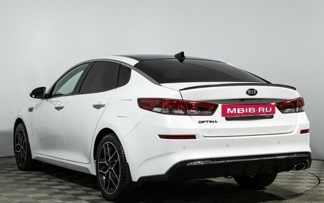KIA Optima IV, 2019 год, 1 997 500 рублей, 7 фотография