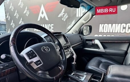 Toyota Land Cruiser 200, 2014 год, 4 500 000 рублей, 9 фотография