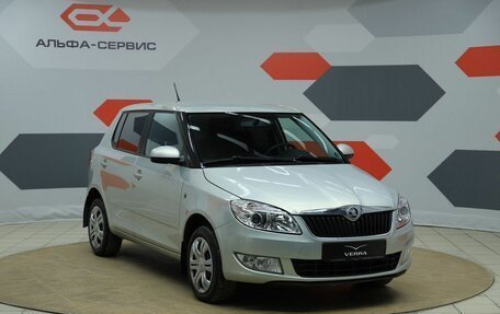Skoda Fabia II, 2013 год, 950 000 рублей, 3 фотография