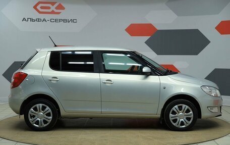 Skoda Fabia II, 2013 год, 950 000 рублей, 4 фотография